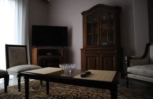 Fofi's Place - Photo 11