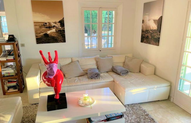 Charming Holiday Home in Mougins With Pool - Foto 11