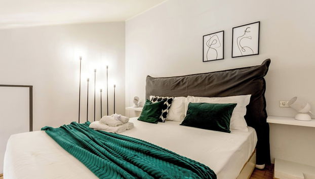 Centro Vicolo Fiori - Modern Split-level Apartment - Foto 5, Habitación