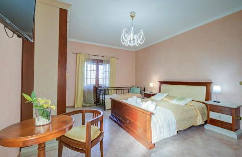 Villa Oasi With Private Pool - Happy Rentals - Foto 35