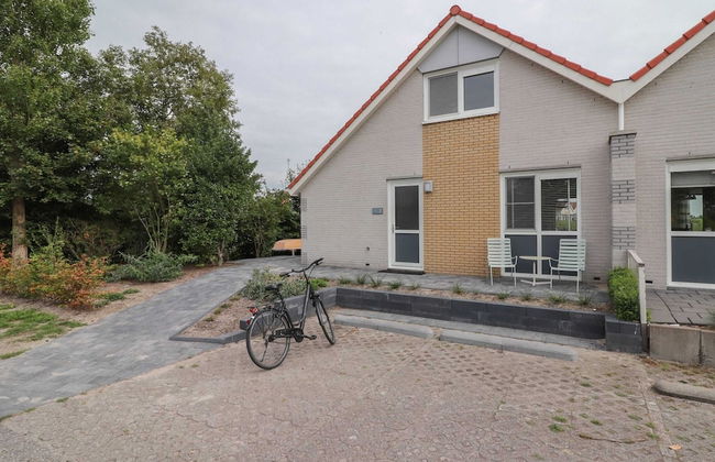 Nice Holiday Home on the Water - Foto 25