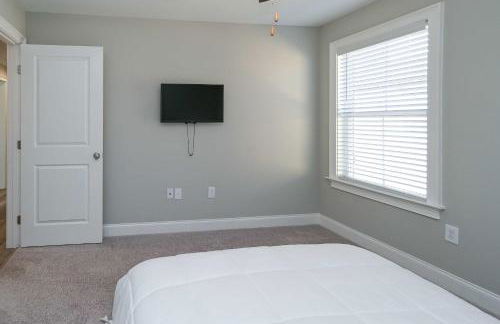 Spacious Hazel Green Home with Fireplace, Yard! - Foto 31