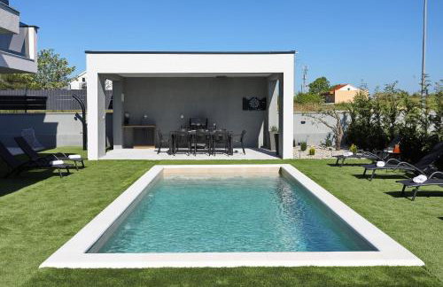 Villa Cvit Mediterana with heated pool - Foto 17