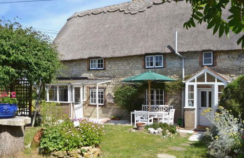 Southview Cottage - Photo 1