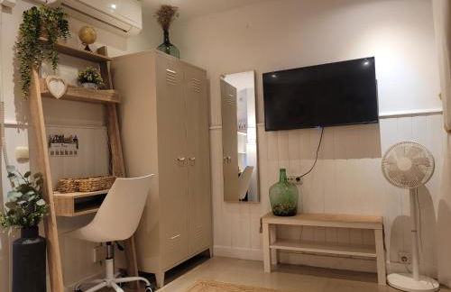 "COZY LOFT", TERRACE, PARKING and SWIMMING POOL - Photo 12