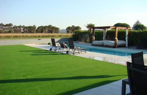 Villa en el campo cerca de la playa. - Foto 25