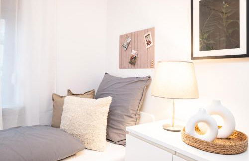 Nauen Stay for 4 Guests - Parking included - Foto 4