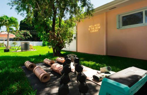 Palm Oasis Salt Pool I Movies I Firepit I Golf - Foto 77