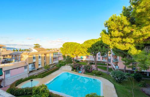 NEW Splash Lusso Con Piscine a 2 Passi Dal Mare - Foto 26