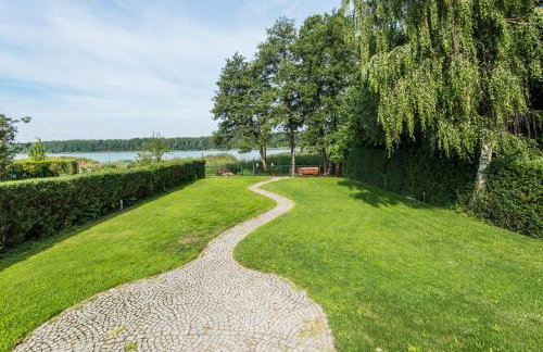 Dom nad jeziorem Sapowice - Foto 21