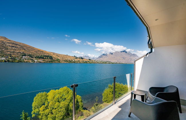 LAKE FRONT 3-BEDROOM APARTMENT WITH LAKE ACCESS - Foto 26