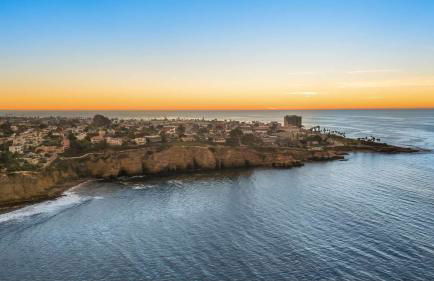 Pacific Perfection - Ocean Views Jacuzzi Walk to Beach and Dining - Photo 69