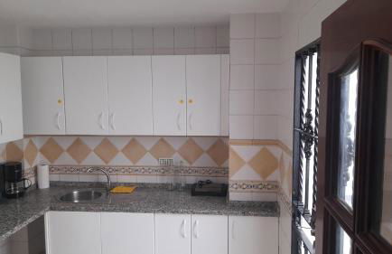 CASA INDEPENDIENTE EN NERVION JUNTO A PARADA DEL METRO - Foto 16