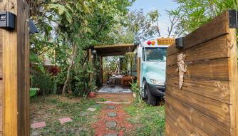 Cozy AF Medusa the Bus-Lux - Foto 2