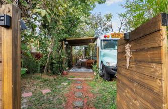 Cozy AF Medusa the Bus-Lux - Foto 2