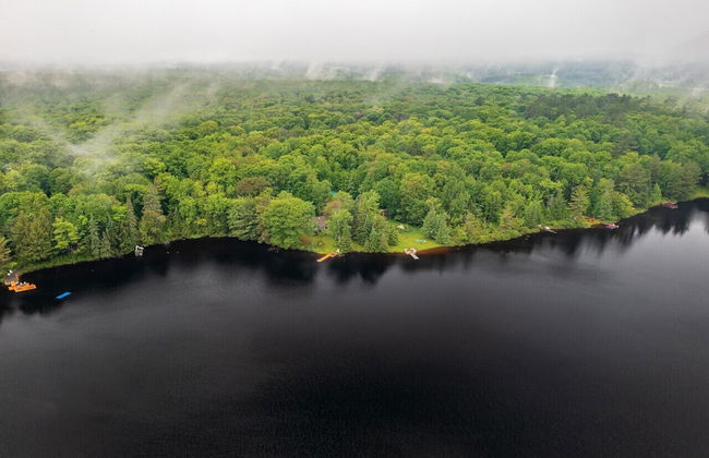 Bear Essentials Lakefront Hideaway - Foto 29