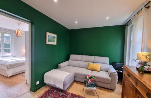 La Petite Bulle : Gîte Confortable et Moderne à Saint-Galmier - FR-1-496-293 - Foto 11