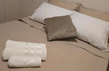 Edificio Italia - 3 quartos - 2 banheiros - 1 garagem coberta - Taxa Para Hospedes Com Pets - Foto 11