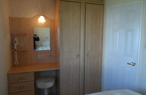 Luxury Mobile Home near Perranporth situated on a quiet farm - Photo 12