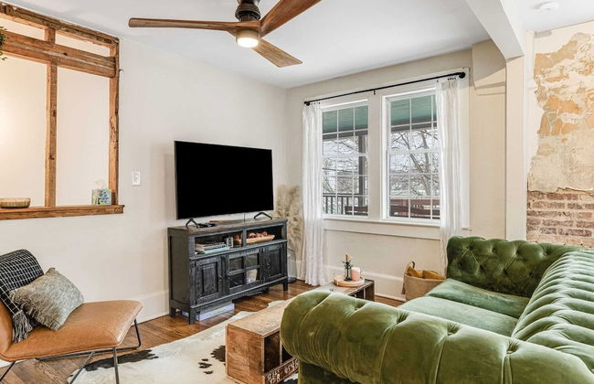 Riverside Trade Retreat Avantstay Industrial-chic, Near Downtown Asheville - Foto 22