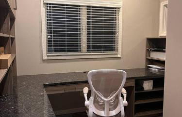 Eagle Lake Paradise! Close to ND! Sunset! Hot Tub! - Foto 64