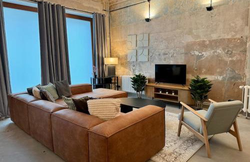 Cool Industrial Flat for 5 - Foto 2