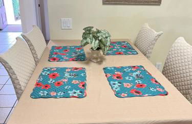 The Orlando Hideaway Family Townhome Steps from Disney 3BR 3BA - Photo 7