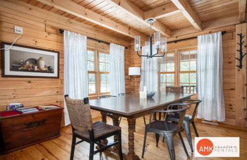 Wonderful Log Cabin near private beach and lake access - Foto 8