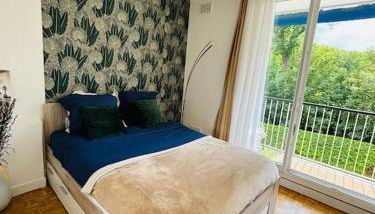 Proche Château de Versailles avec balcon vu sur une forêt et parking gratuit pour 5 personnes maximum - Foto 5