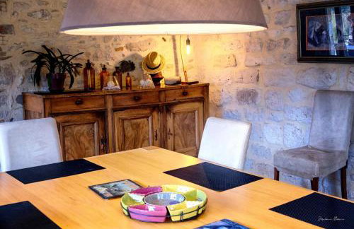 Casa Guillarmou - Évasion Enchantée avec Piscine Chauffée, Spa & Clim - Vue Exceptionnelle - Foto 45