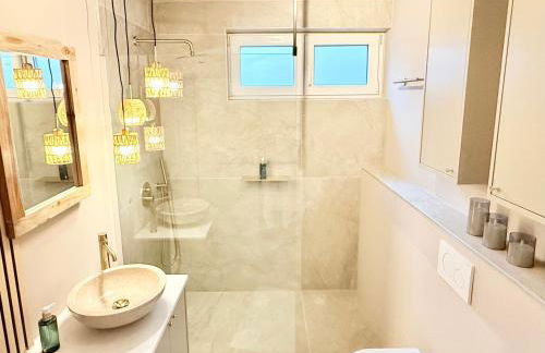 Komfort-Studio in Oberwinter bei Bonn - mit PlayStation 4 - Foto 32