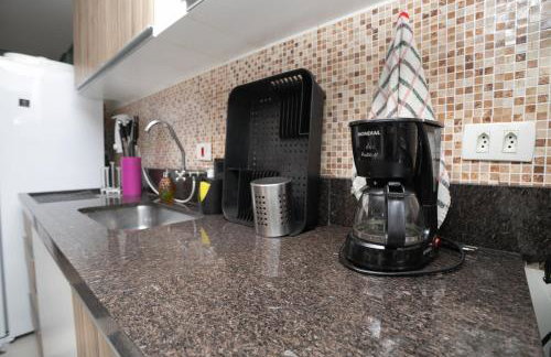 Apartamento Praia do Tombo Guarujá 120m do mar - Foto 41