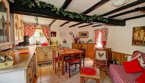 Pretty cottage with exclusive use of private pool in 5 acres of grounds - Foto 4