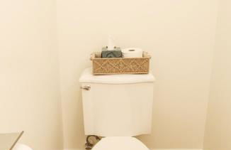 Serene Escape 2BD Private Patio & Firepit near Stanford - Foto 44