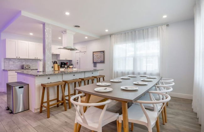 Fun Family-friendly Largo Home Heated Pool - Photo 3