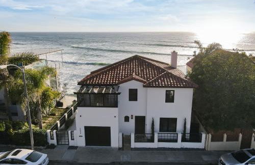 Luxury, renovated, oceanfront home with incredible deck & views - dogs welcome - Foto 6