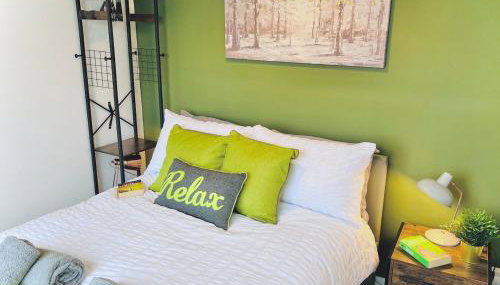 Lovely 4-bed home sleeps 8 Nr Bolton Stadium & M61 - Foto 2