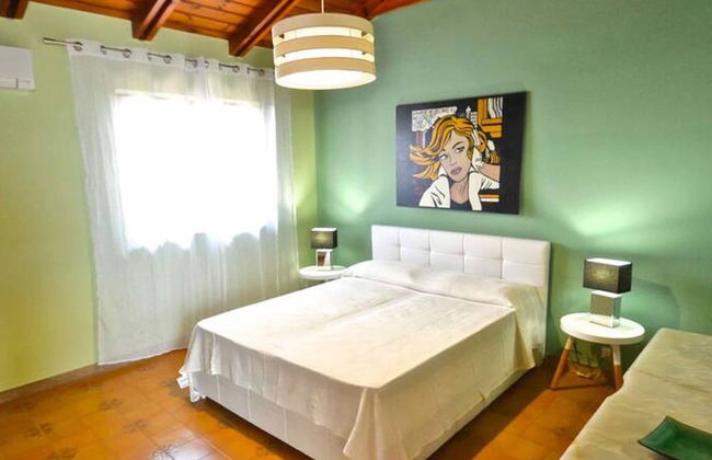 Villa La Timpa con Jacuzzi Privata e Meravigliosa Vista Dell Etna e del Mare - Foto 15