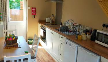 Riverwood Retreat - Self Contained Lux Apartment, Close to the Celtic Resort - Foto 3