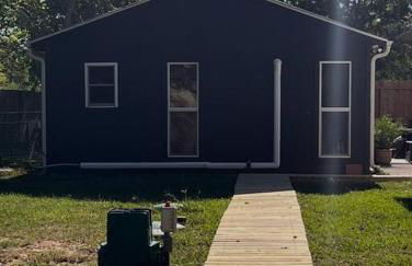 Quiet, Cozy Guesthouse with privacy - Photo 7