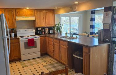 Lakefront Fun on Papakeechie | Kayaks & More! - Foto 32