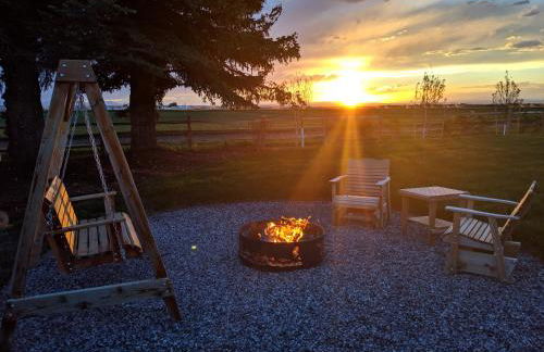 Epic Sunsets in Bozeman - Wonderful View - Photo 2