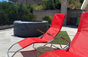 Villa with stunning Mountain Views and Authentic Croatian Stone House near Split and Sea - Photo 33