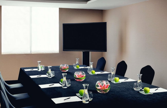 Movenpick Hotel Apartments Al Mamzar Dubai - Photo 54