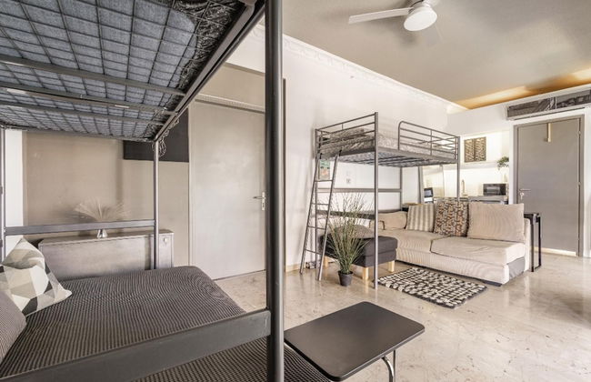 Impeccable 3-bed Apartment in Athens - Foto 17