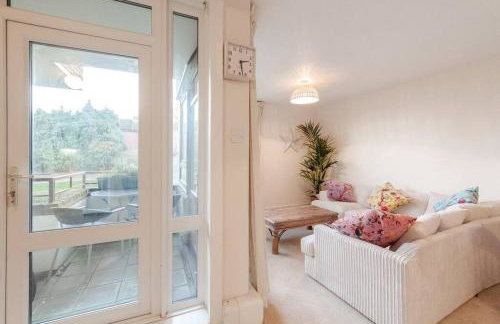 Spacious Two Double Bedroom Flat - Foto 16