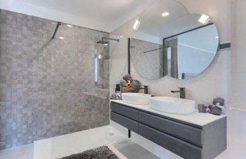 Villa Tonchi 3 Bedroom Private Pool BBQ & Garden - Foto 33