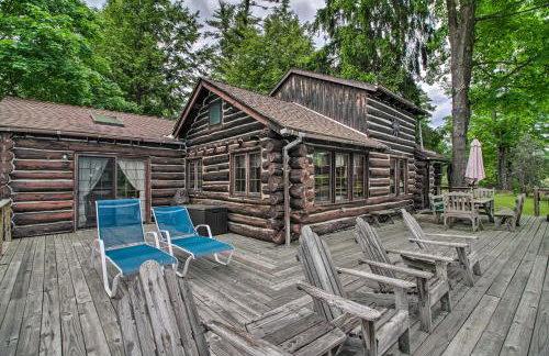 Waterfront Lake George Cabin Walk to Water - Foto 2