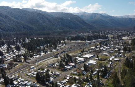 Mountain Peak Views from Hot Tub in Uptown 2 Bdr - Foto 27