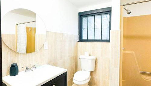 Countryside Home with Rustic Feel in heart of Corning - Foto 3